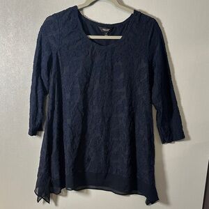 Simply Vera Vera Wang‎ Navy Lace Overlay Tunic Top 3/4 Sleeve Asymmetrical Hem